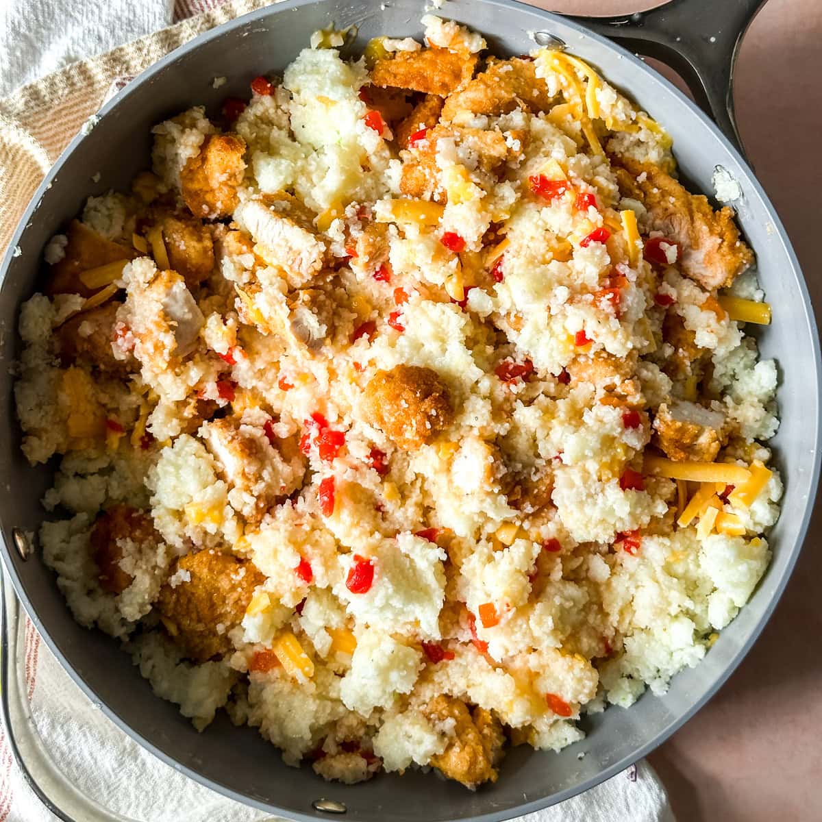 one pan chicken with pimento cheese