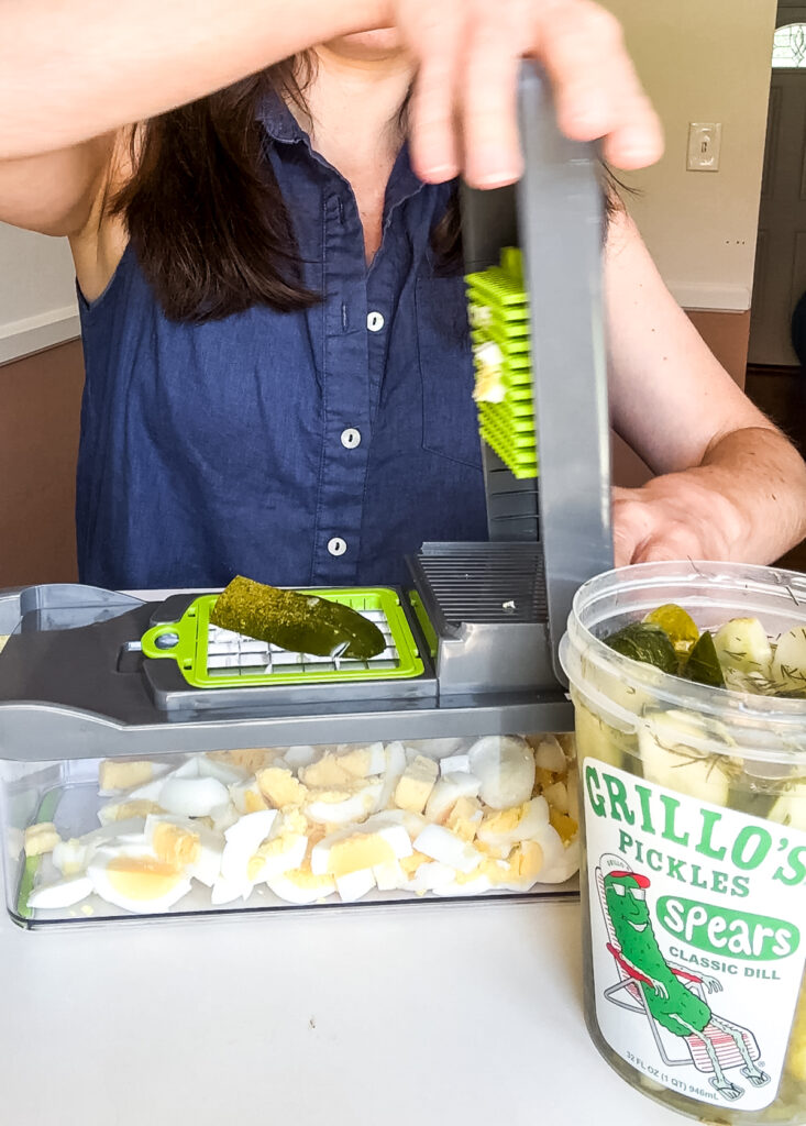 chopping pickles