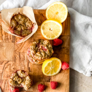 banana muffins with raspberries and lemon